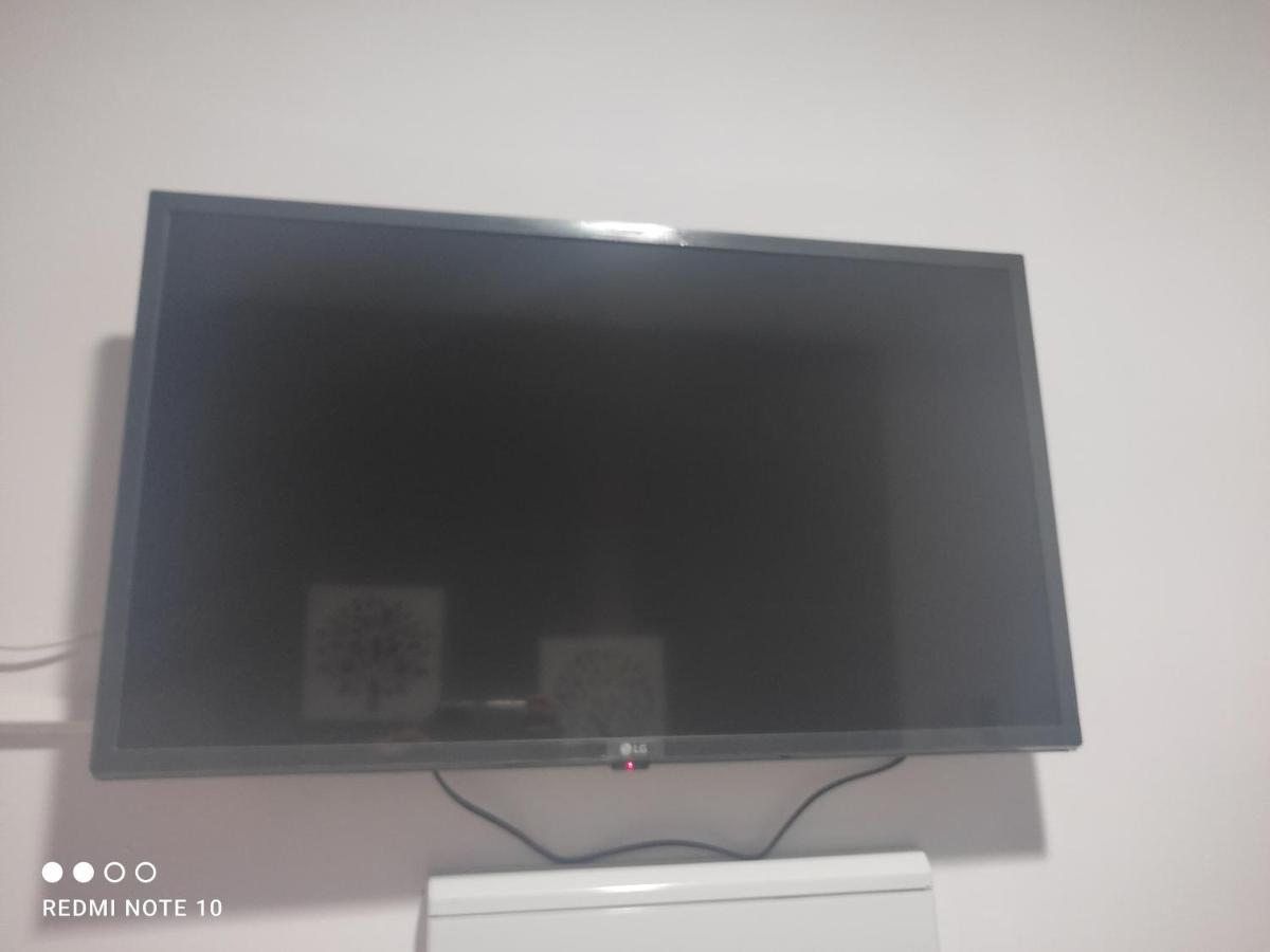 Hostal Puerta Carmona Seville Ngoại thất bức ảnh