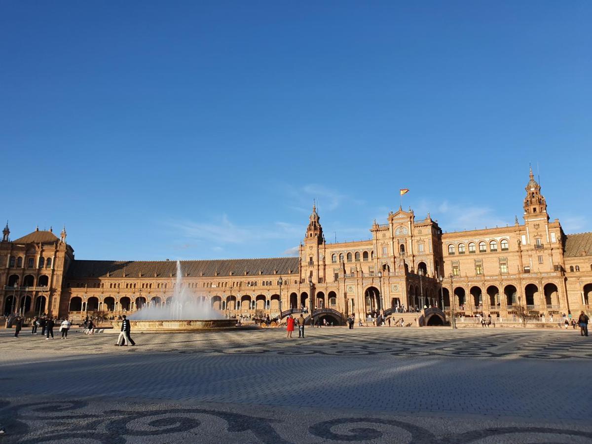 Hostal Puerta Carmona Seville Ngoại thất bức ảnh