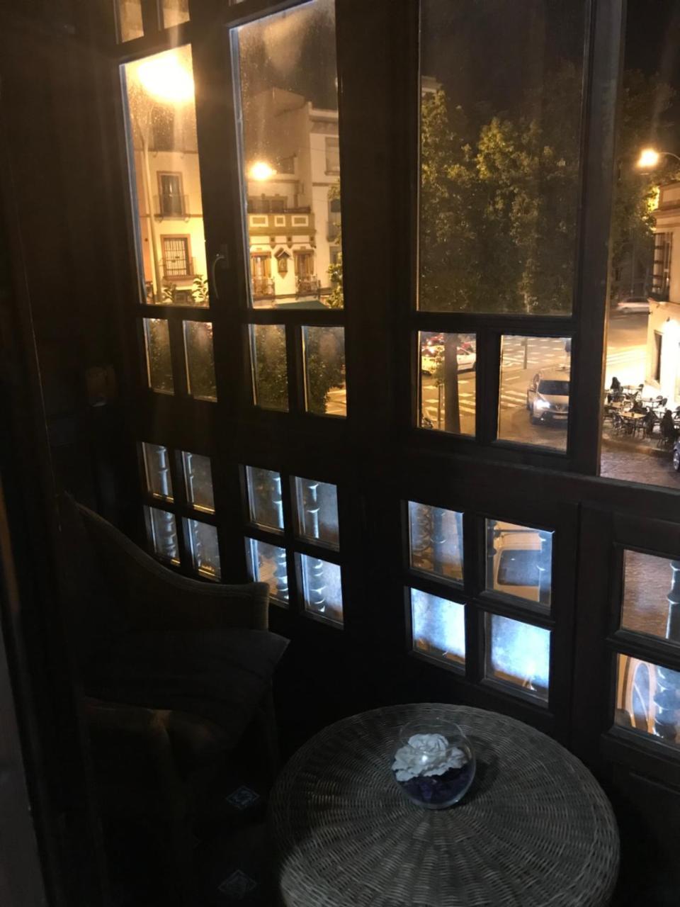 Hostal Puerta Carmona Seville Ngoại thất bức ảnh