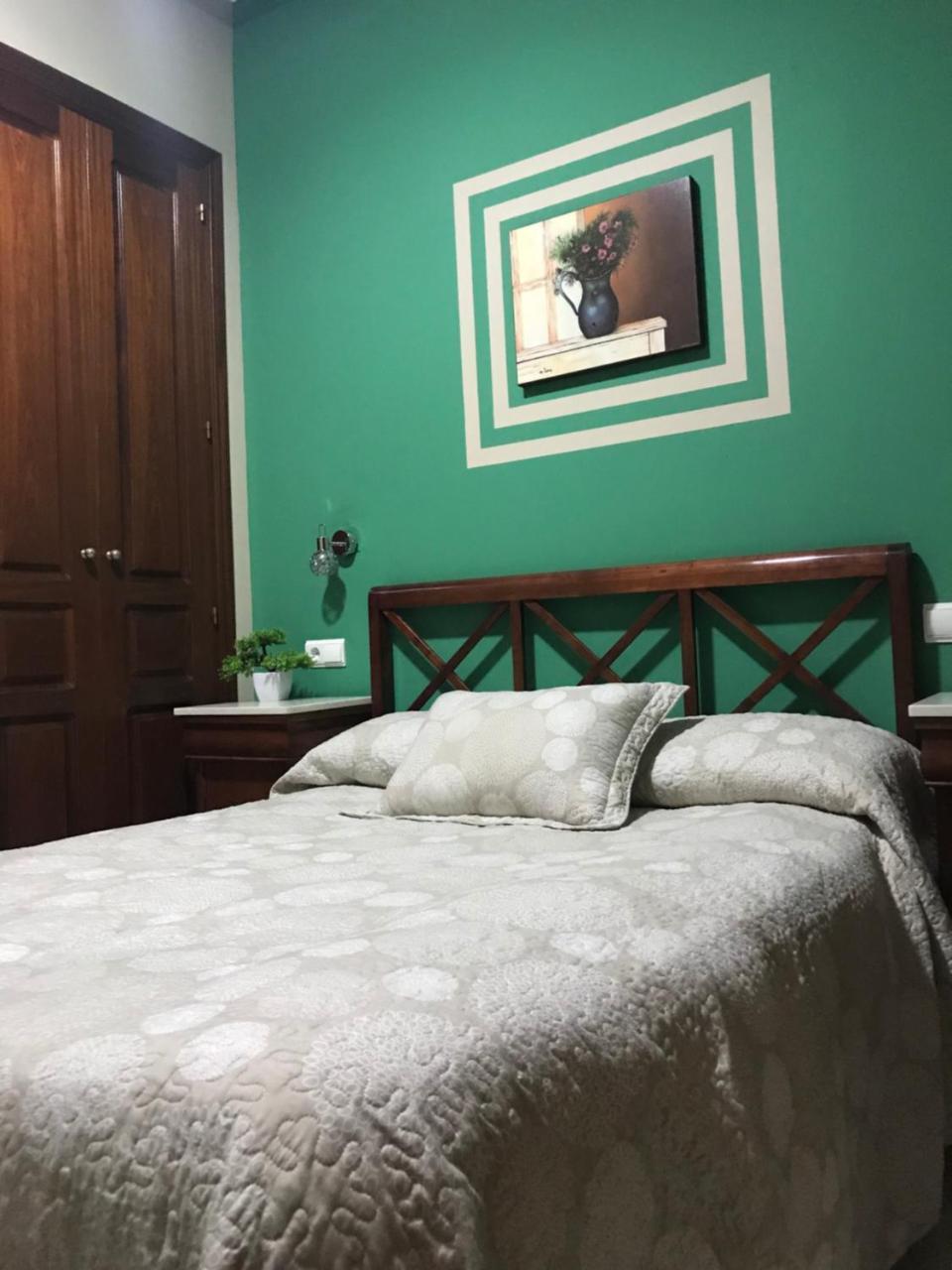 Hostal Puerta Carmona Seville Ngoại thất bức ảnh