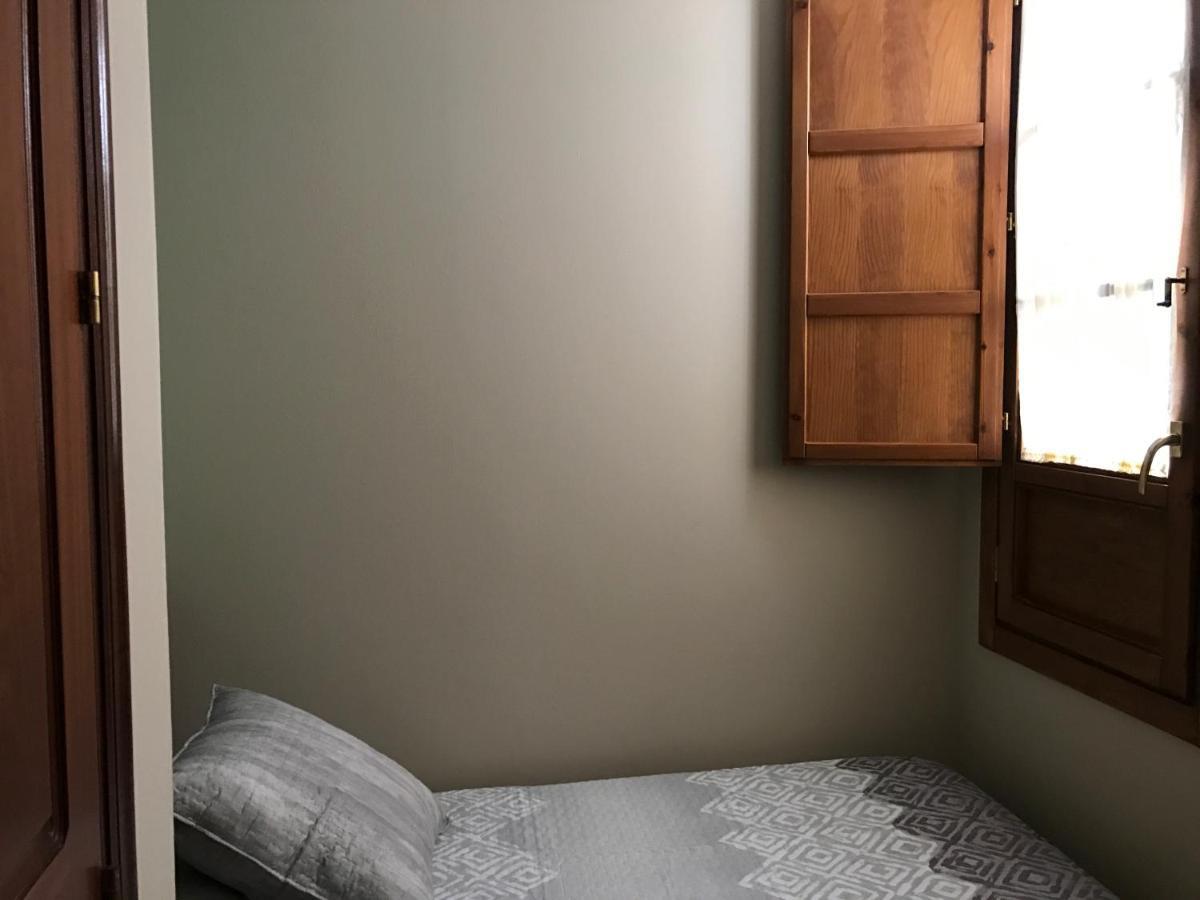 Hostal Puerta Carmona Seville Ngoại thất bức ảnh